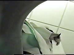 Urad sodelavec nogavic skrita kamera 4